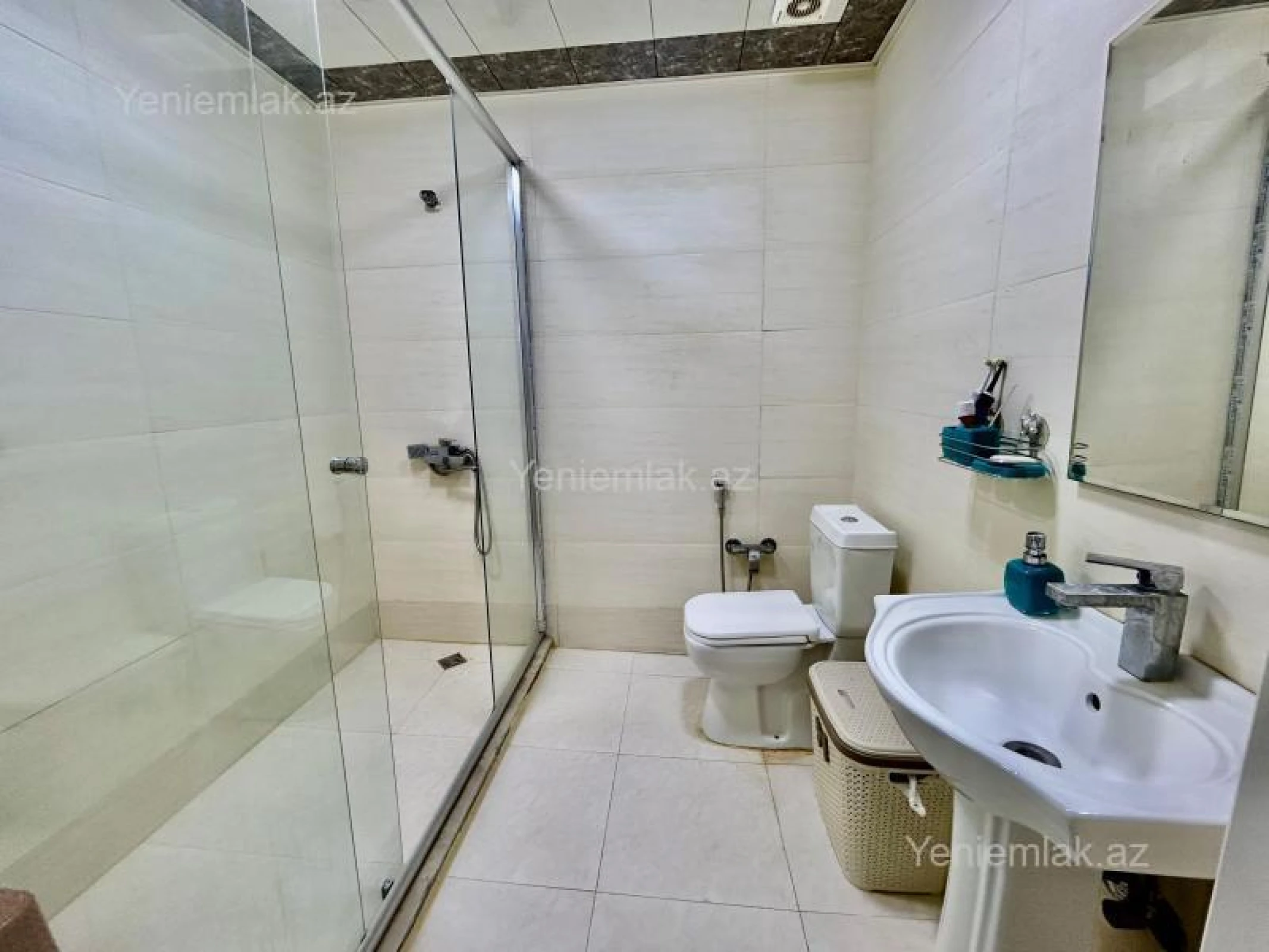 Satılır 3 otaqlı yeni tikili 98 m²