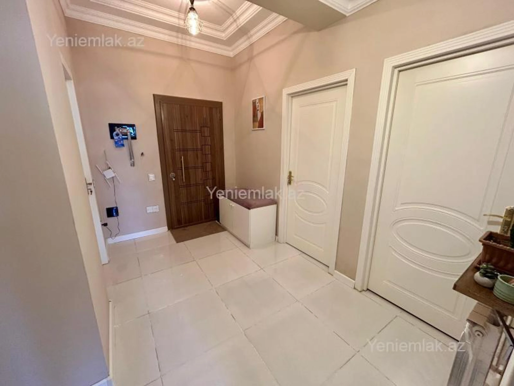Satılır 3 otaqlı yeni tikili 98 m²
