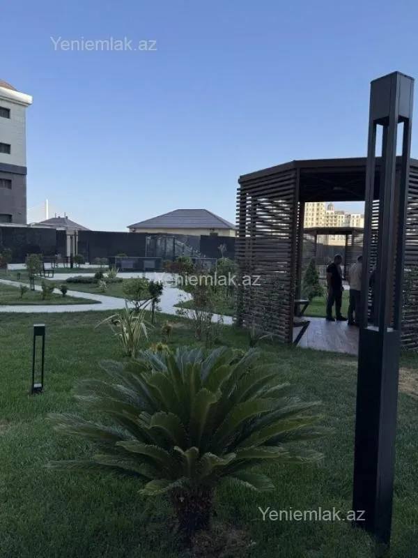 Satılır 2 otaqlı yeni tikili 60 m²