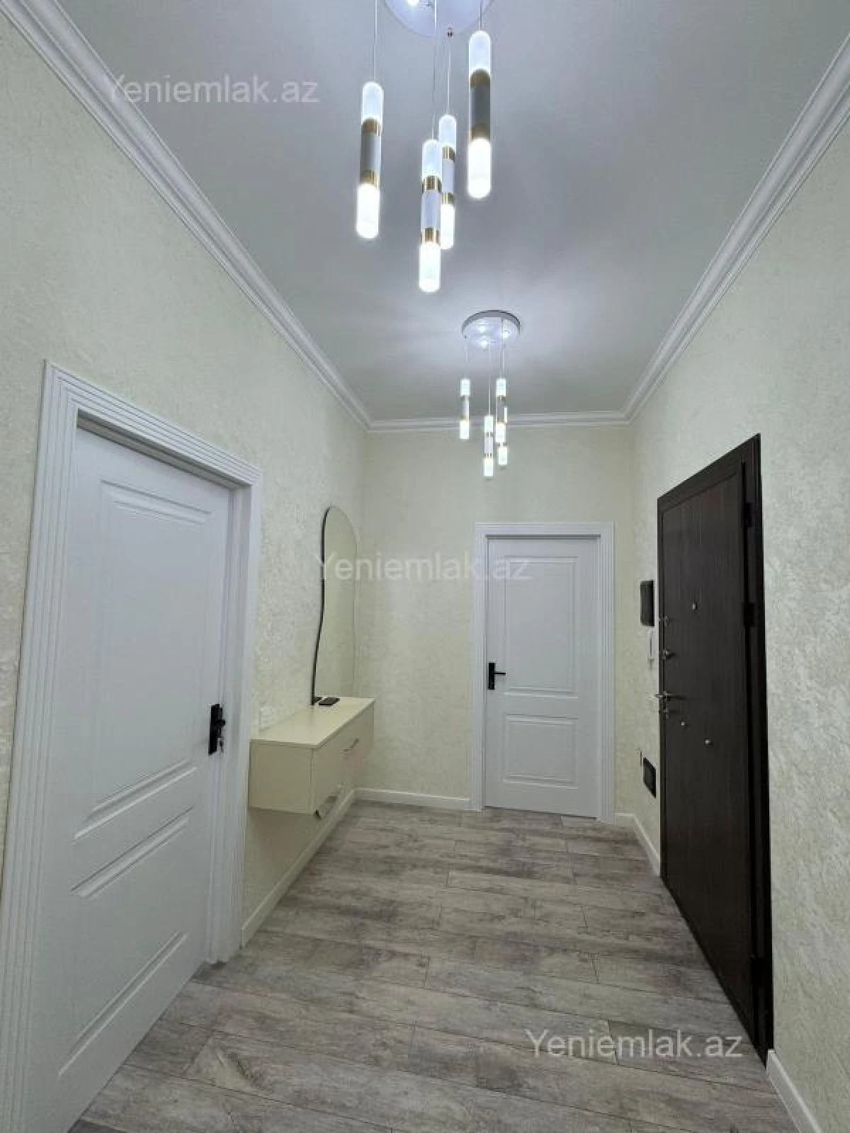 Satılır 2 otaqlı yeni tikili 80 m²
