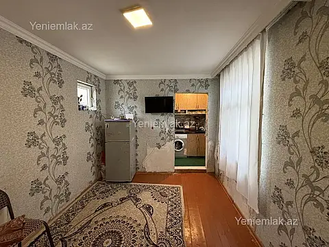 Satılır 2 otaqlı həyət evi 50 m²