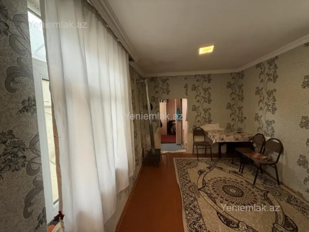 Satılır 2 otaqlı həyət evi 50 m²