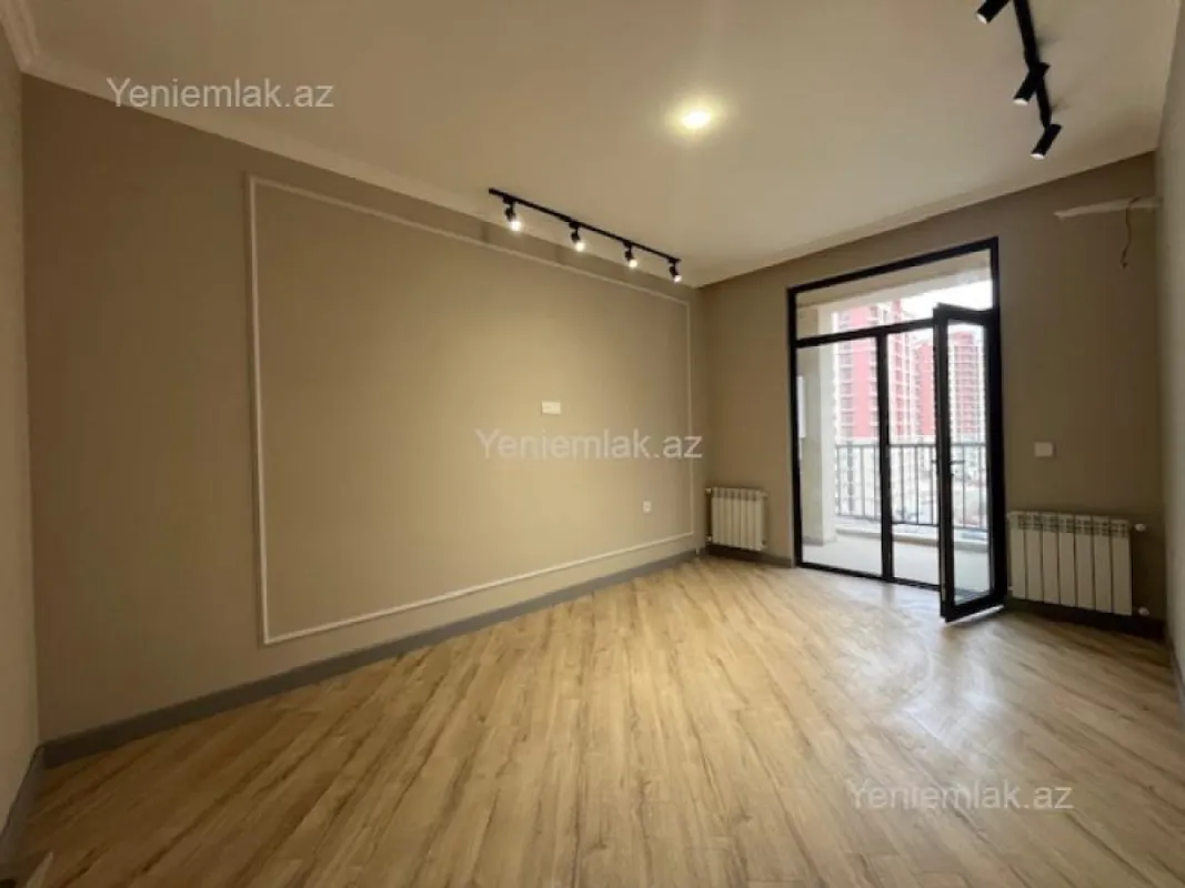 Satılır 2 otaqlı yeni tikili 82.5 m²