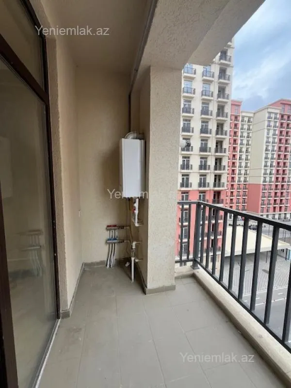 Satılır 2 otaqlı yeni tikili 82.5 m²