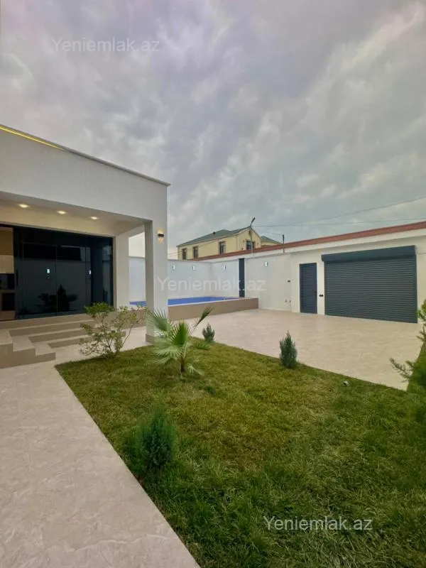 Satılır 4 otaqlı həyət evi 160 m²