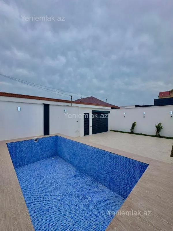 Satılır 4 otaqlı həyət evi 160 m²