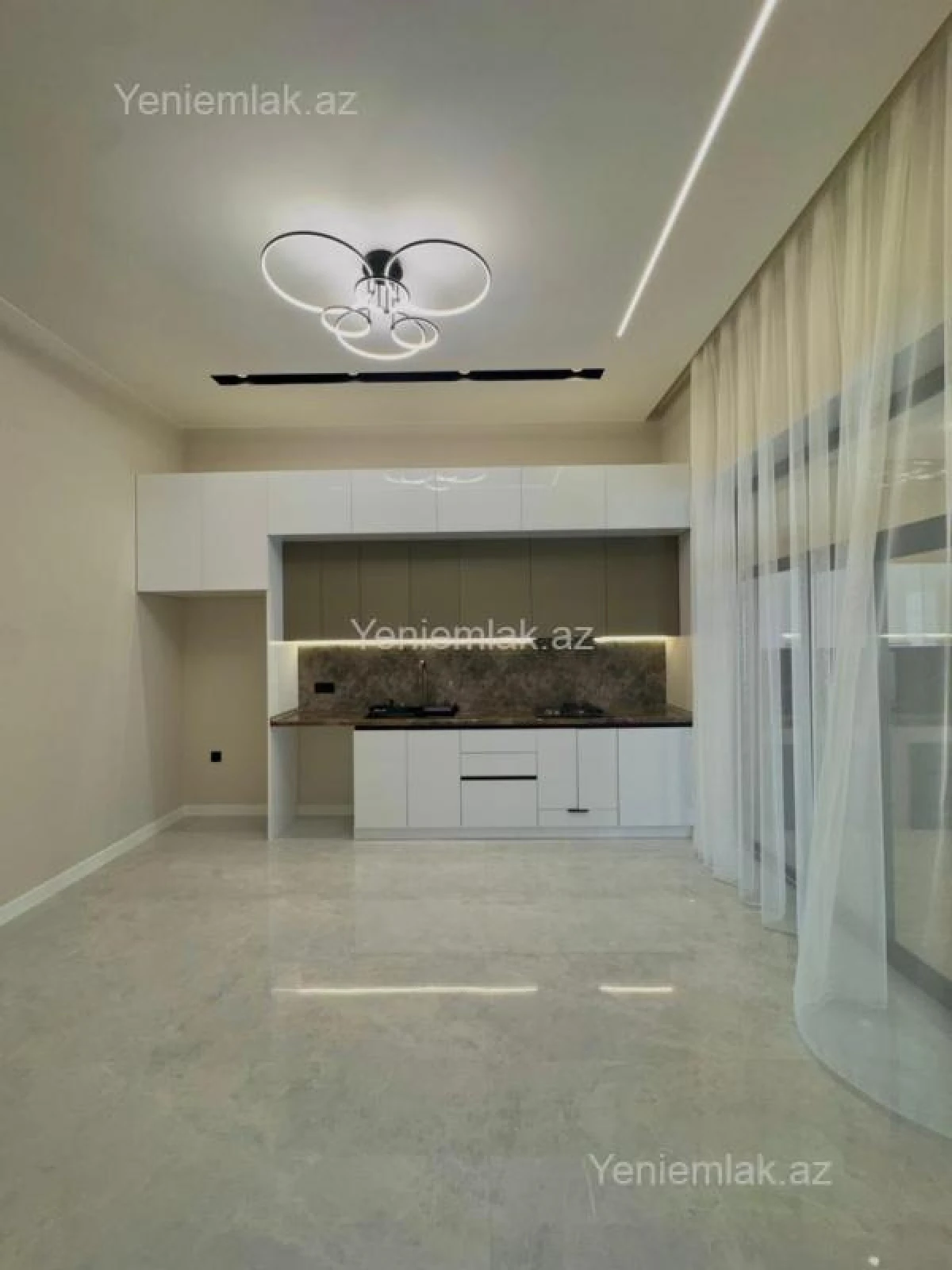 Satılır 4 otaqlı həyət evi 160 m²