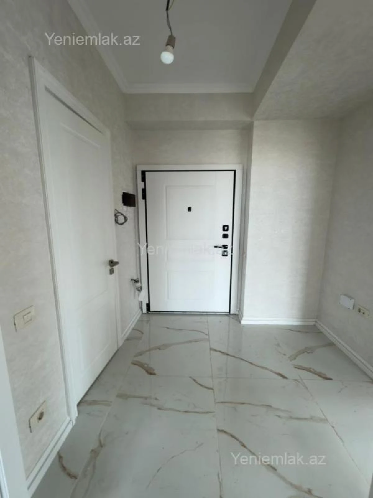 Satılır 2 otaqlı yeni tikili 63 m²
