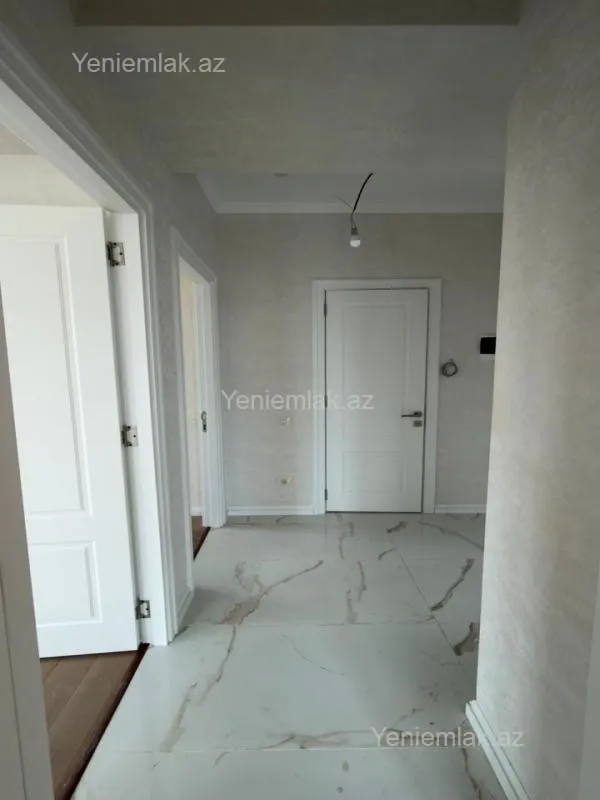 Satılır 2 otaqlı yeni tikili 63 m²