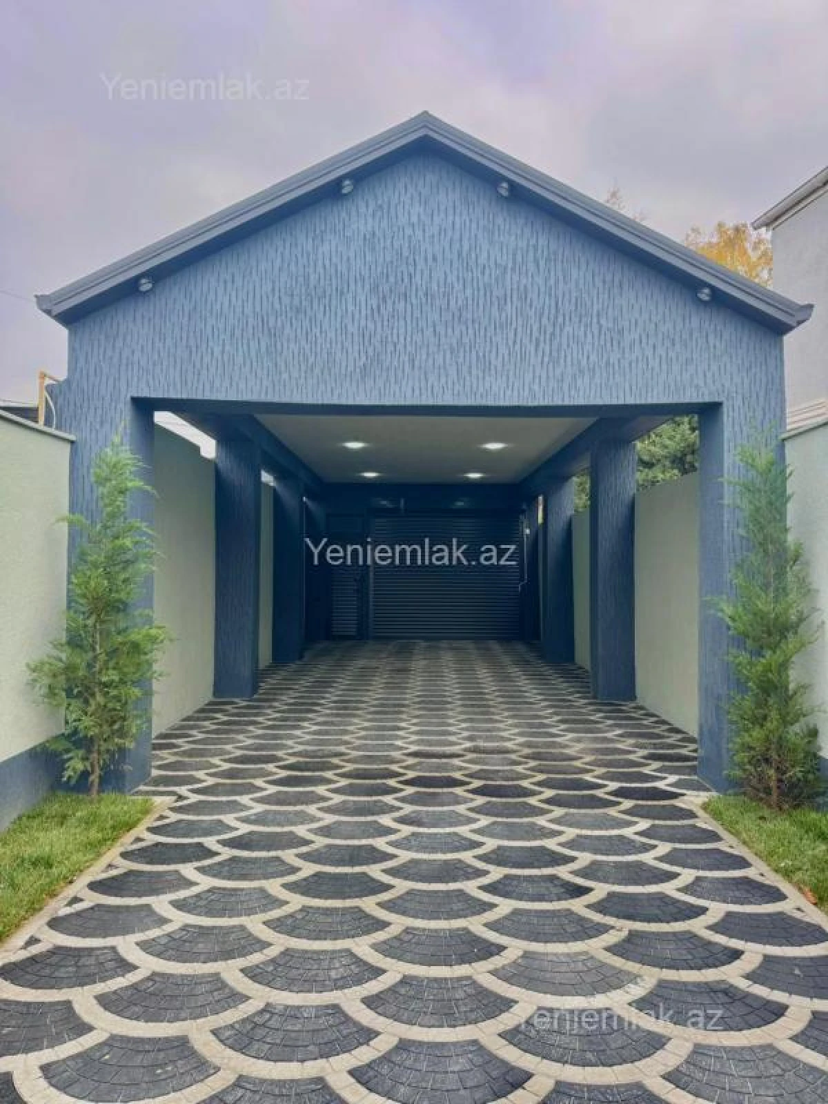 Satılır 5 otaqlı həyət evi 220 m²