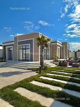 Satılır 5 otaqlı həyət evi 220 m²