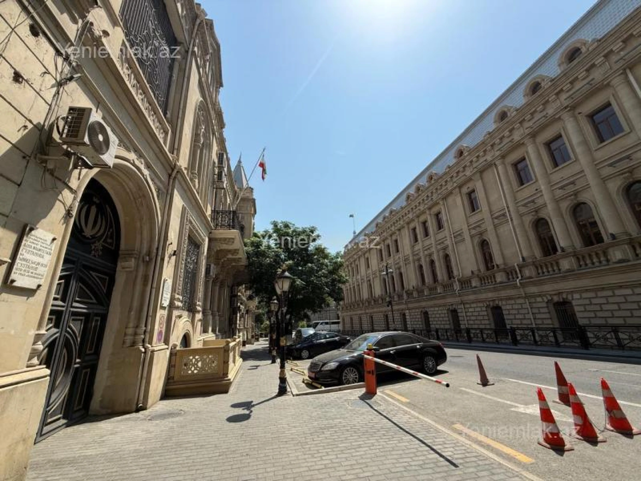 Satılır 4 otaqlı köhnə tikili 125 m²