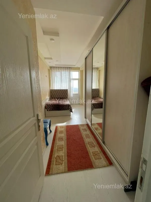 Satılır 2 otaqlı yeni tikili 75 m²