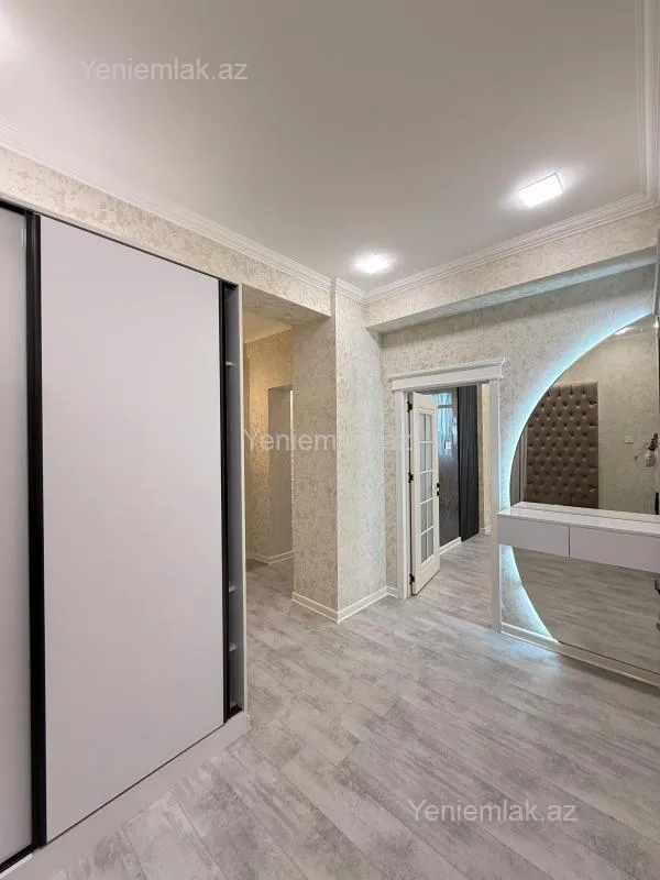 Satılır 2 otaqlı yeni tikili 75.6 m²