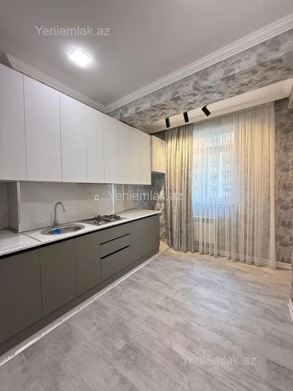 Satılır 2 otaqlı yeni tikili 75.6 m²
