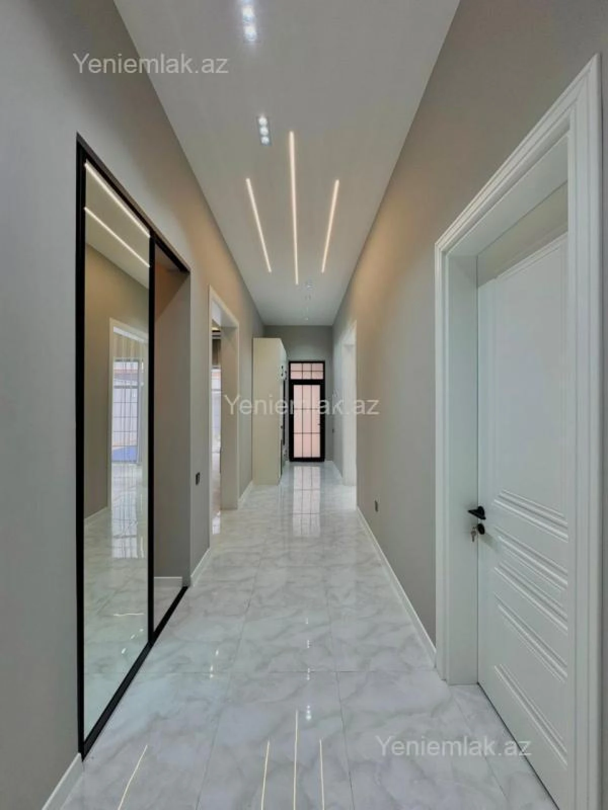 Satılır 4 otaqlı həyət evi 160 m²