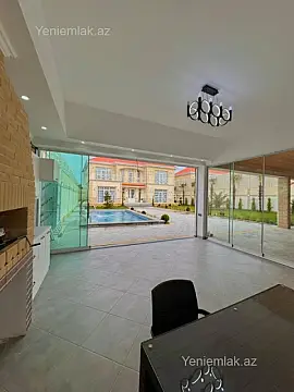 Satılır 5 otaqlı həyət evi 300 m²