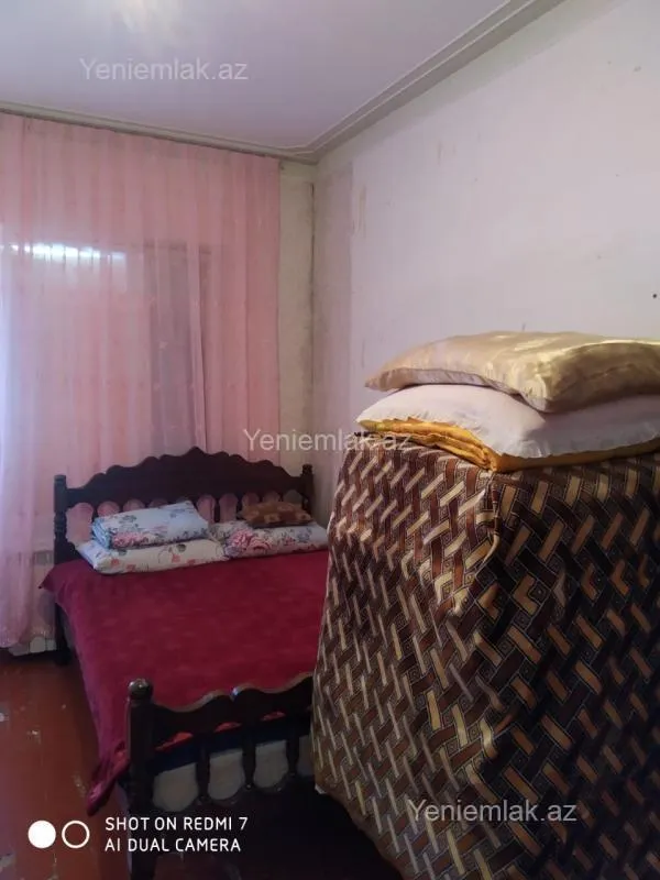 Satılır 2 otaqlı köhnə tikili 60 m²