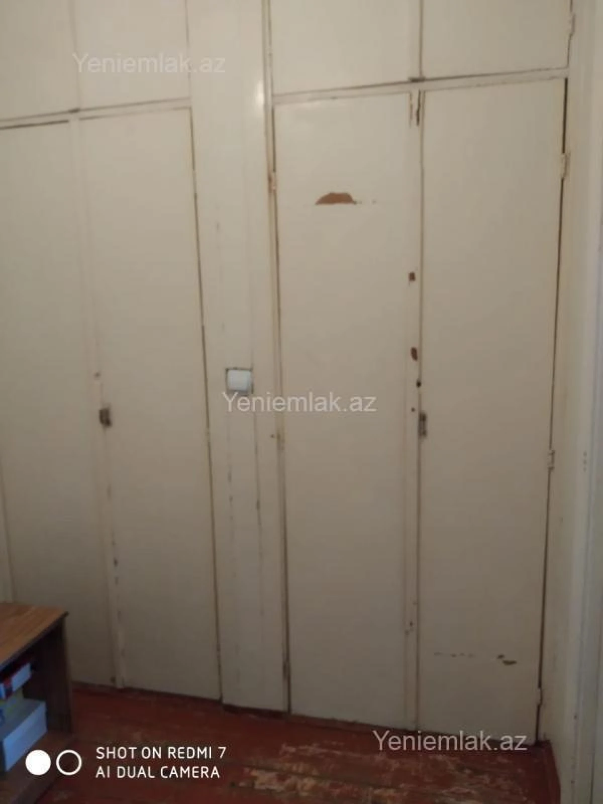 Satılır 2 otaqlı köhnə tikili 60 m²