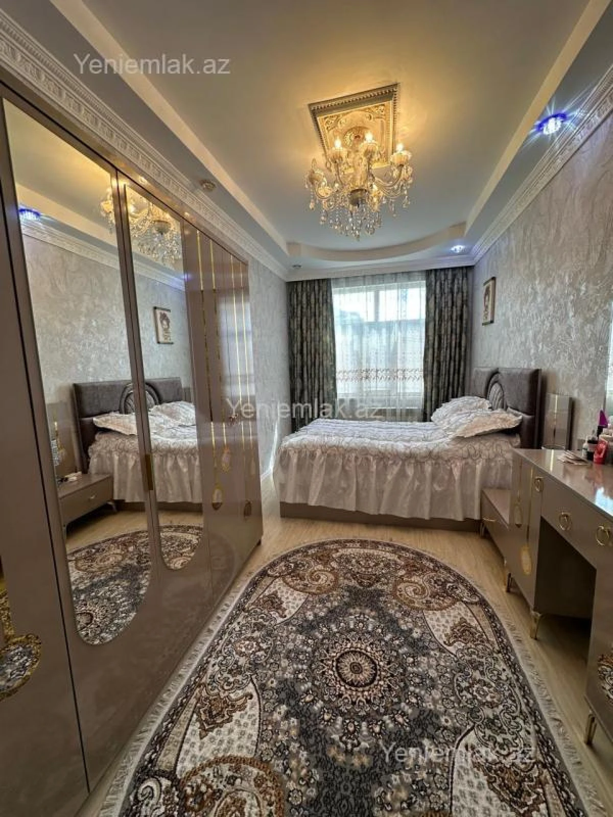 Satılır 3 otaqlı yeni tikili 140 m²