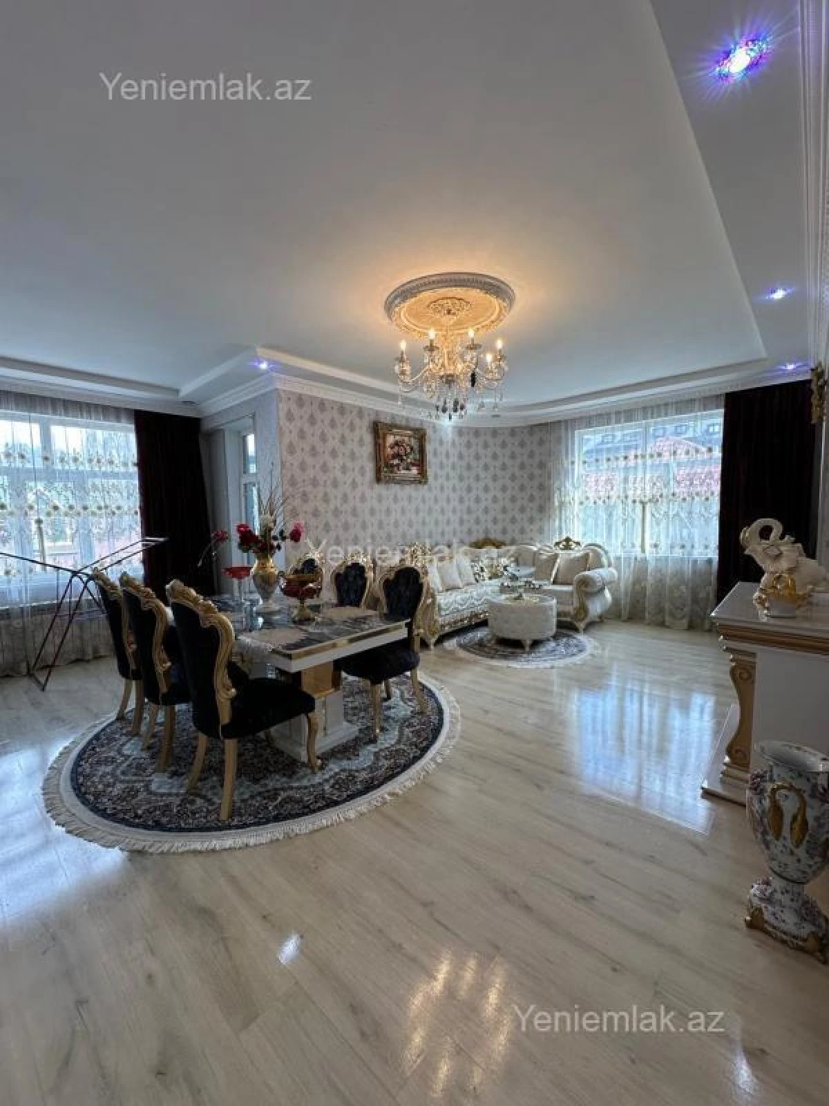Satılır 3 otaqlı yeni tikili 140 m²