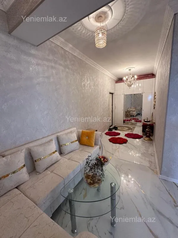Satılır 3 otaqlı yeni tikili 140 m²