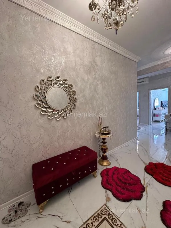 Satılır 3 otaqlı yeni tikili 140 m²