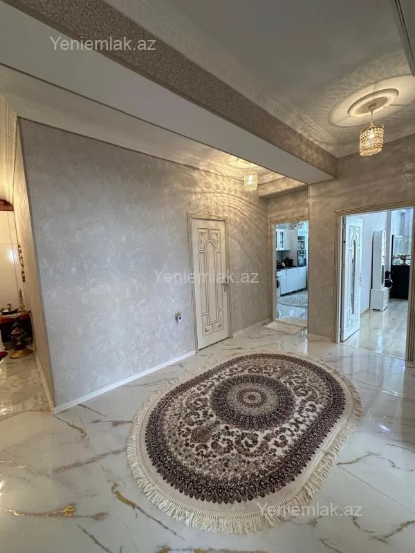 Satılır 3 otaqlı yeni tikili 140 m²