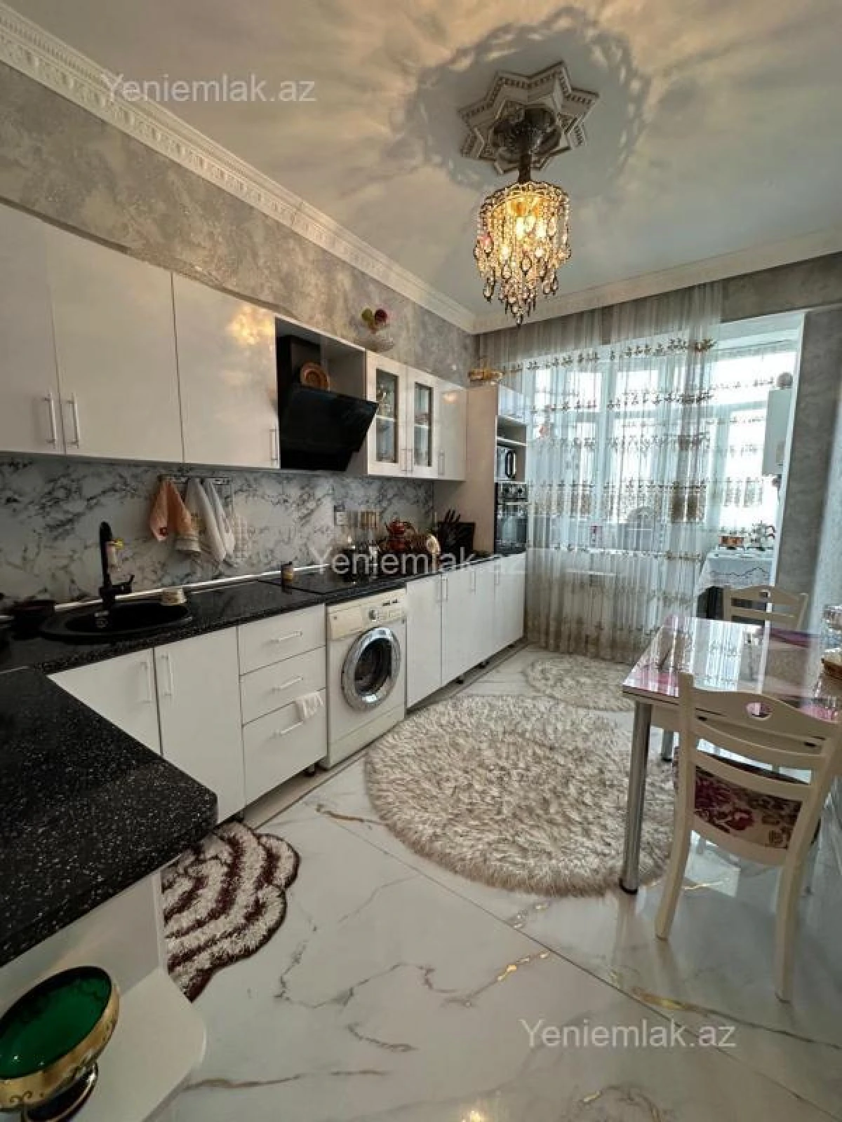 Satılır 3 otaqlı yeni tikili 140 m²