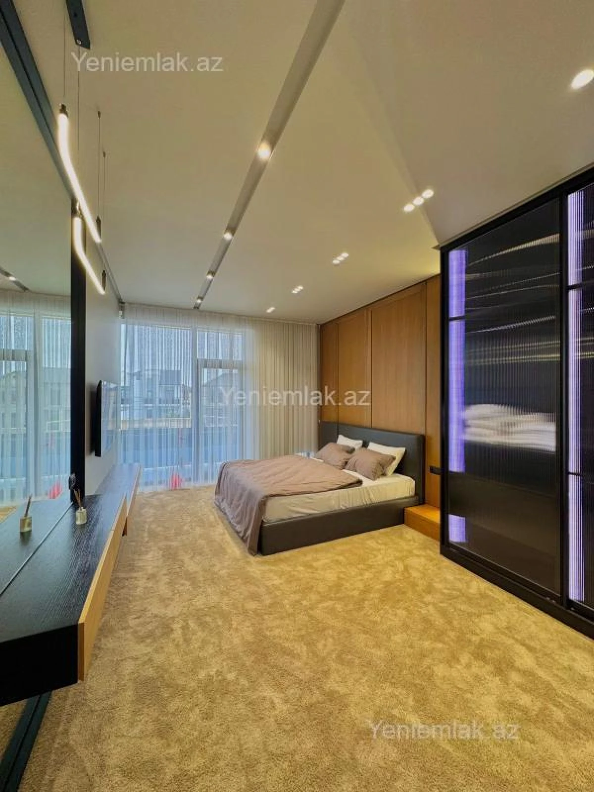 Satılır 4 otaqlı həyət evi 200 m²