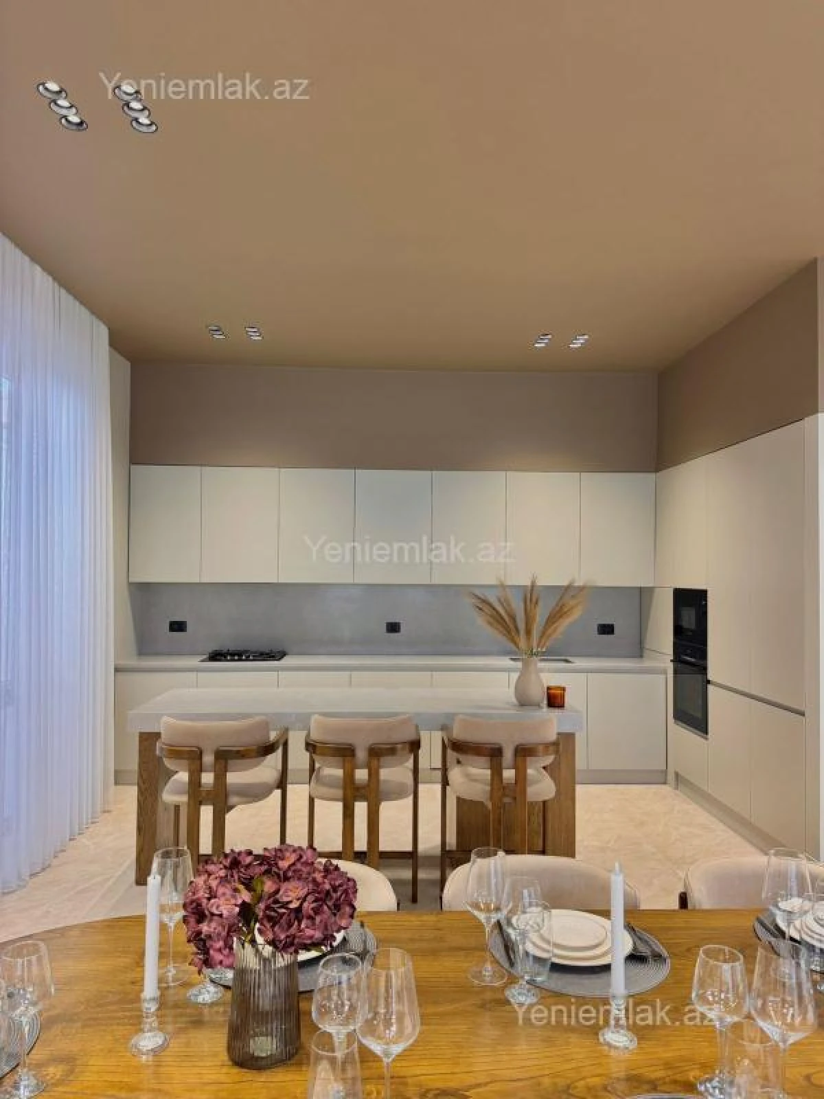 Satılır 4 otaqlı həyət evi 200 m²