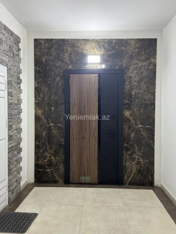 Satılır 3 otaqlı yeni tikili 145 m²