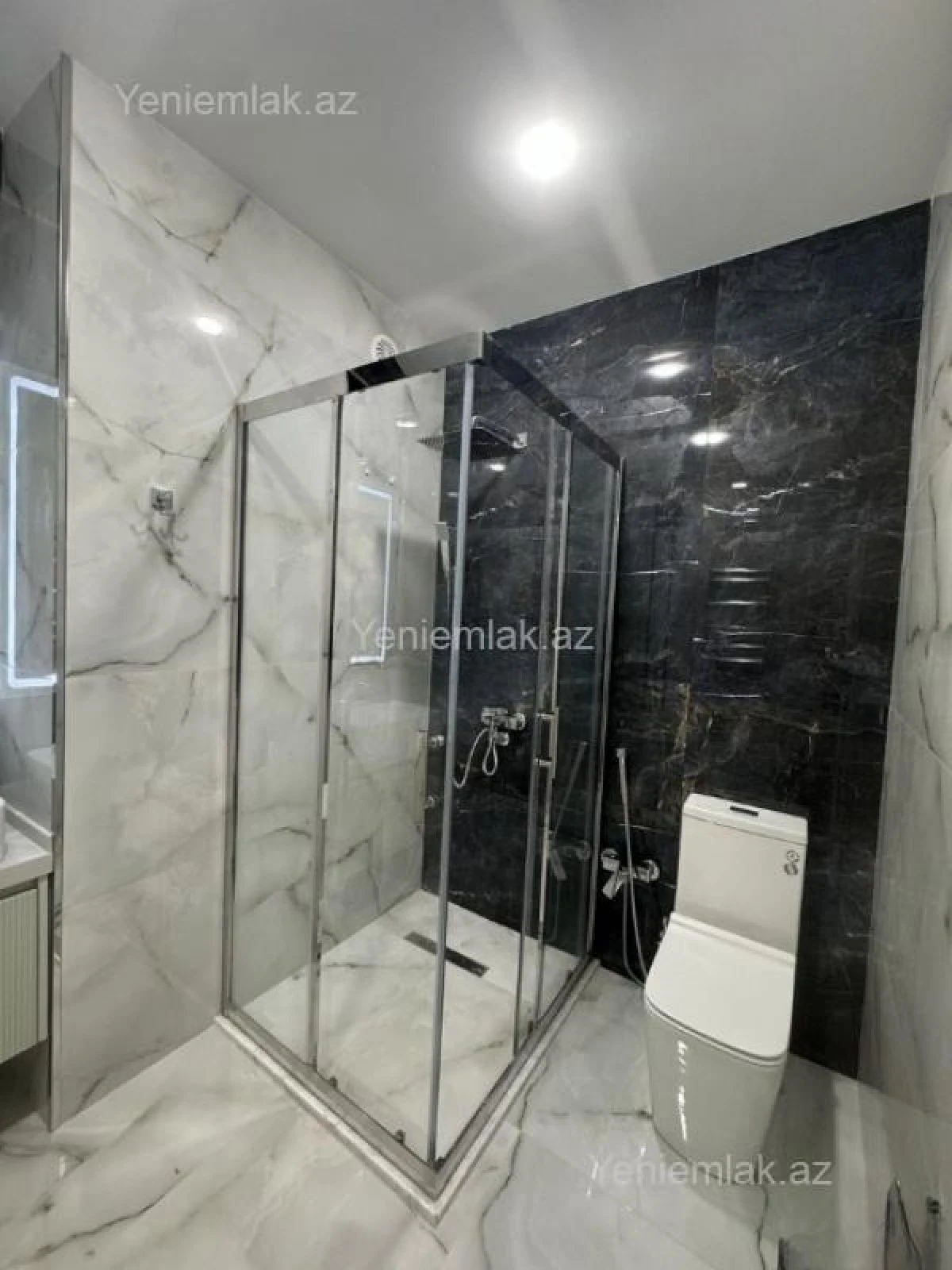 Satılır 3 otaqlı yeni tikili 145 m²