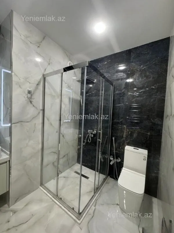 Satılır 3 otaqlı yeni tikili 145 m²