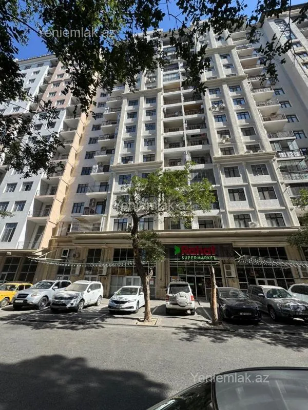 Satılır 3 otaqlı yeni tikili 145 m²