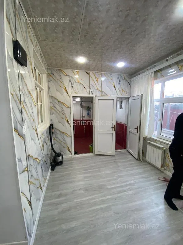 Satılır 4 otaqlı həyət evi 100 m²