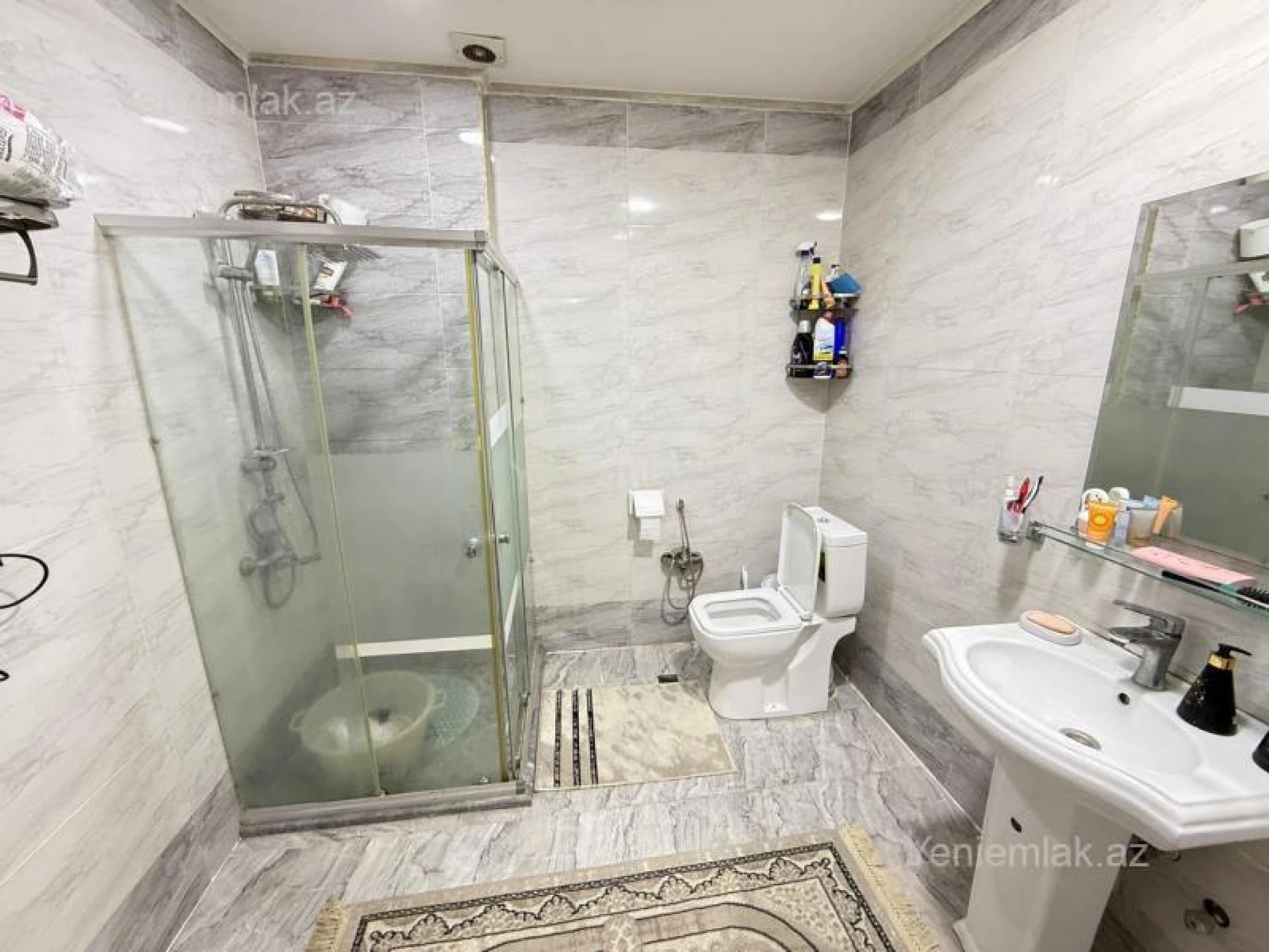 Satılır 2 otaqlı yeni tikili 70 m²