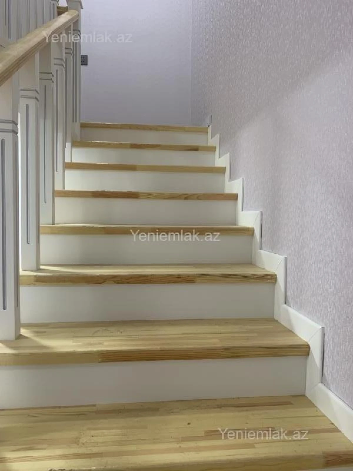 Satılır 5 otaqlı həyət evi 170 m²