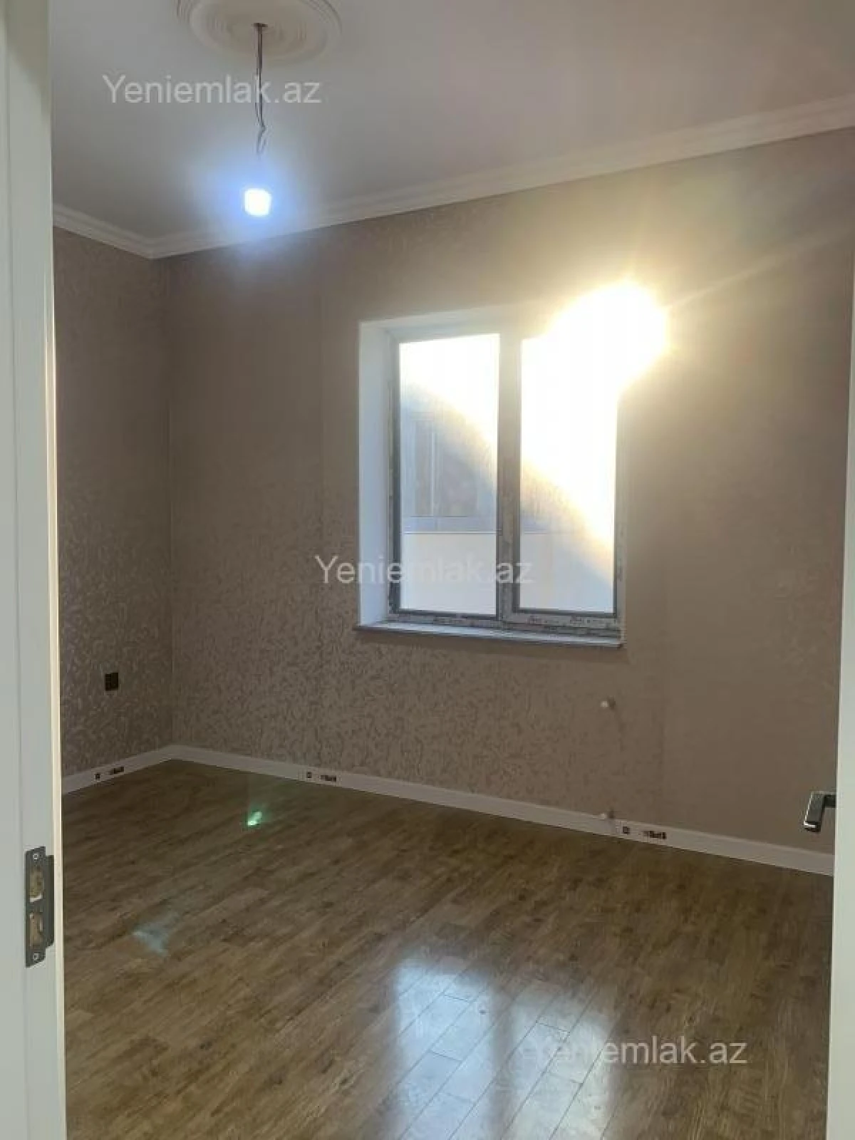 Satılır 5 otaqlı həyət evi 170 m²