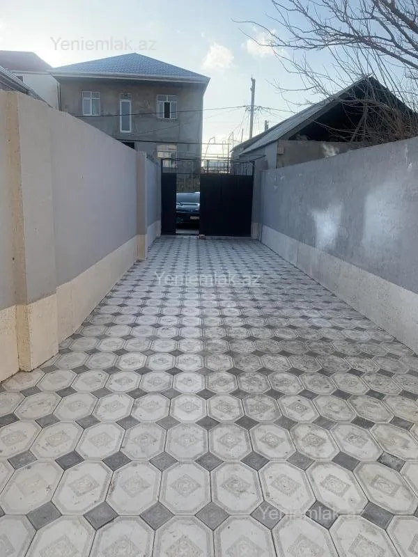 Satılır 5 otaqlı həyət evi 170 m²