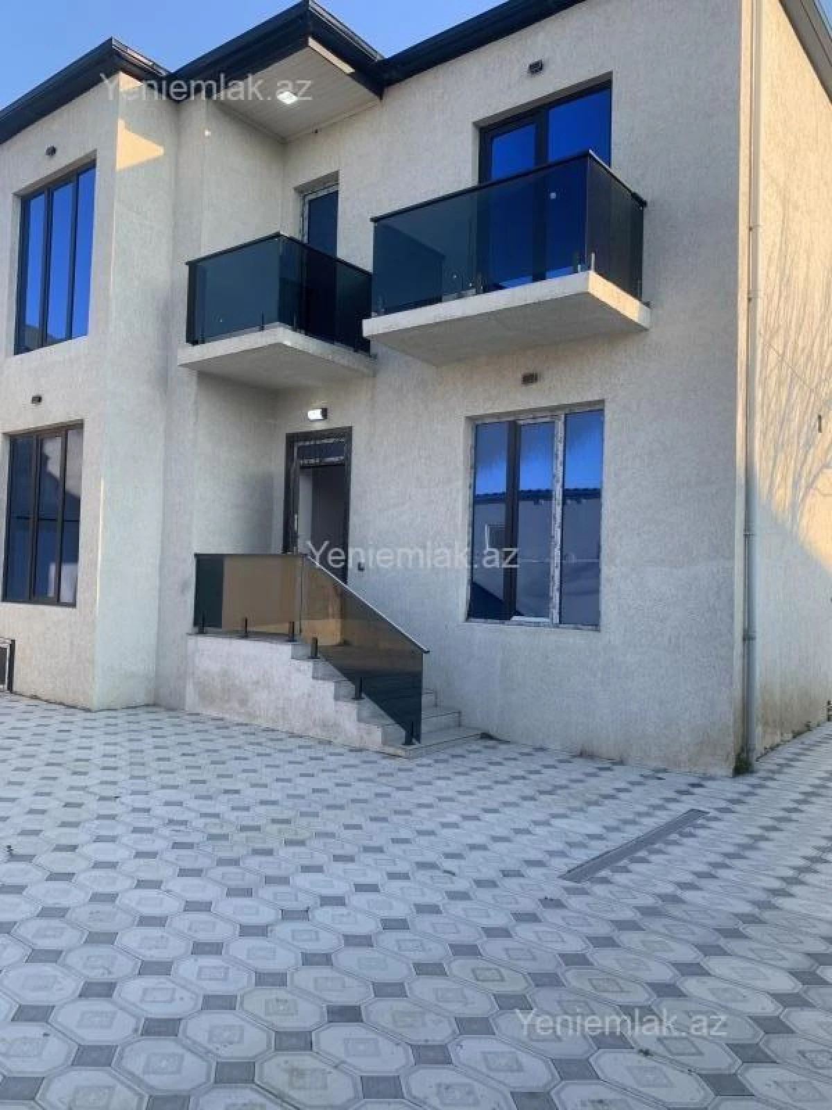Satılır 5 otaqlı həyət evi 170 m²