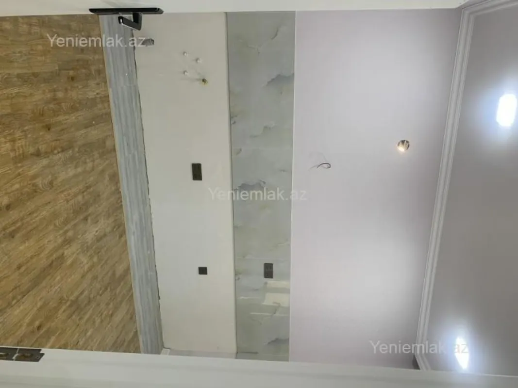 Satılır 5 otaqlı həyət evi 170 m²