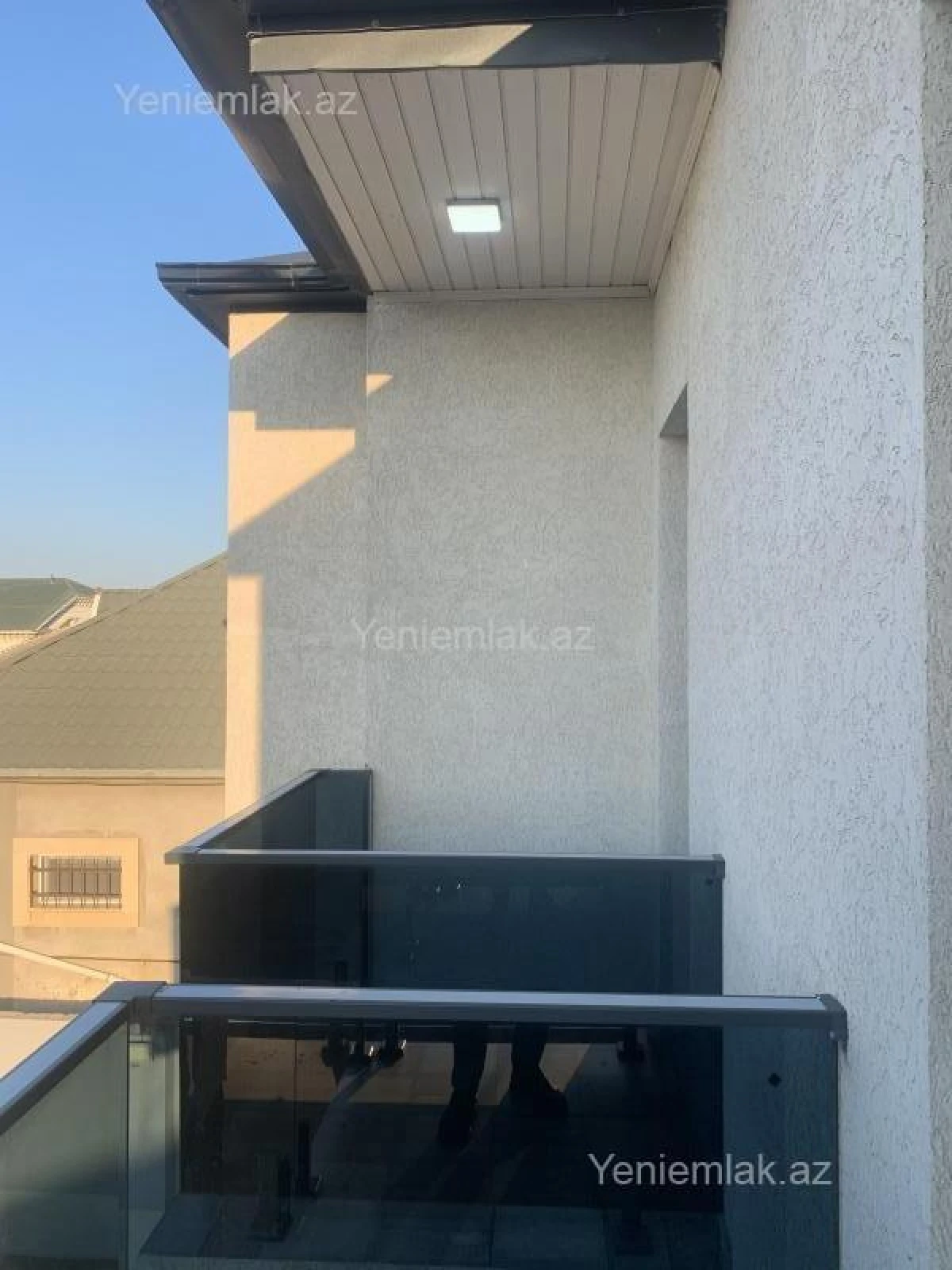 Satılır 5 otaqlı həyət evi 170 m²