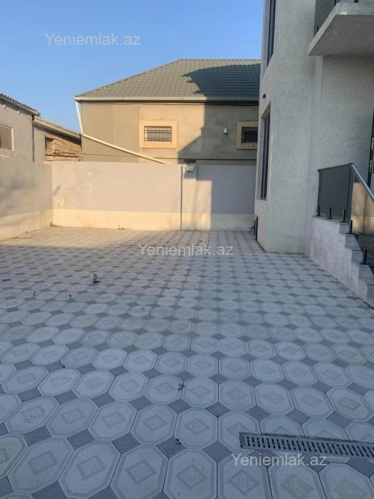 Satılır 5 otaqlı həyət evi 170 m²