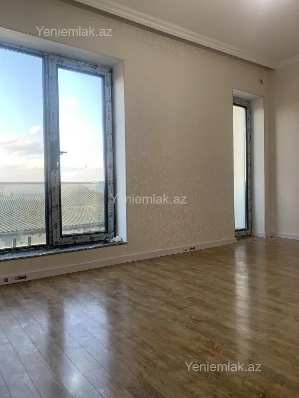 Satılır 5 otaqlı həyət evi 170 m²