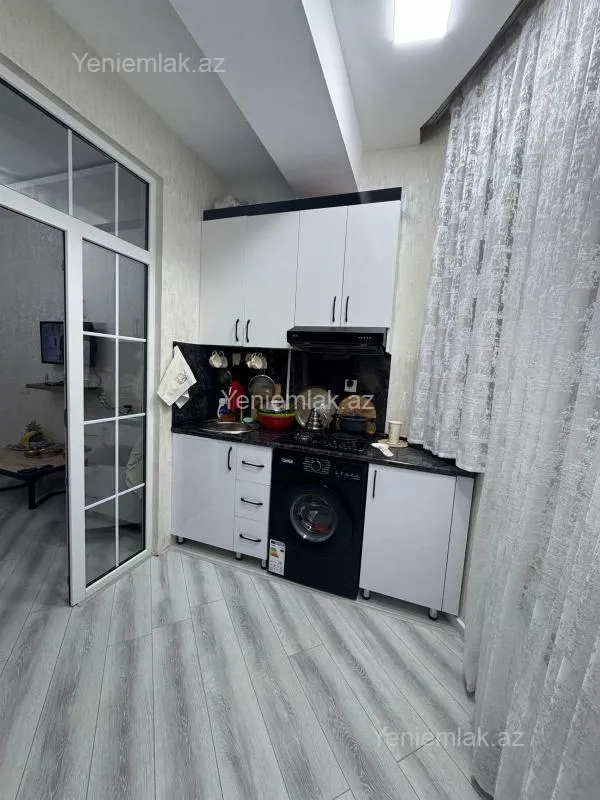 Satılır 2 otaqlı yeni tikili 50 m²