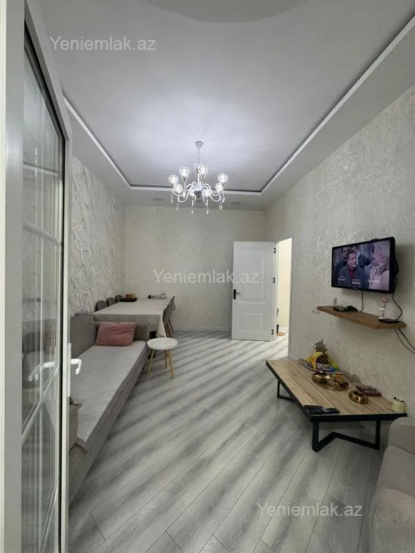 Satılır 2 otaqlı yeni tikili 50 m²