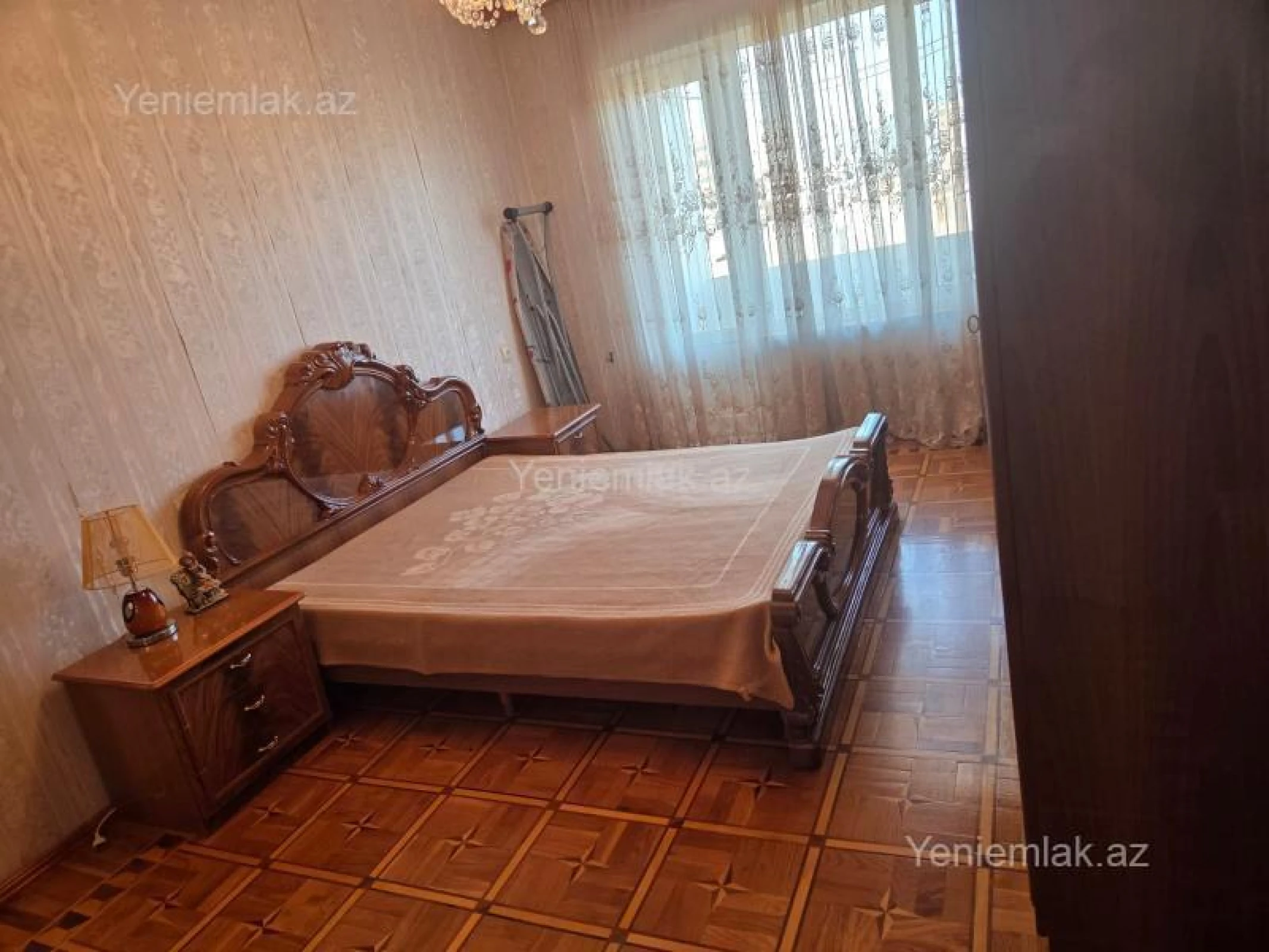 Satılır 4 otaqlı köhnə tikili 110 m²