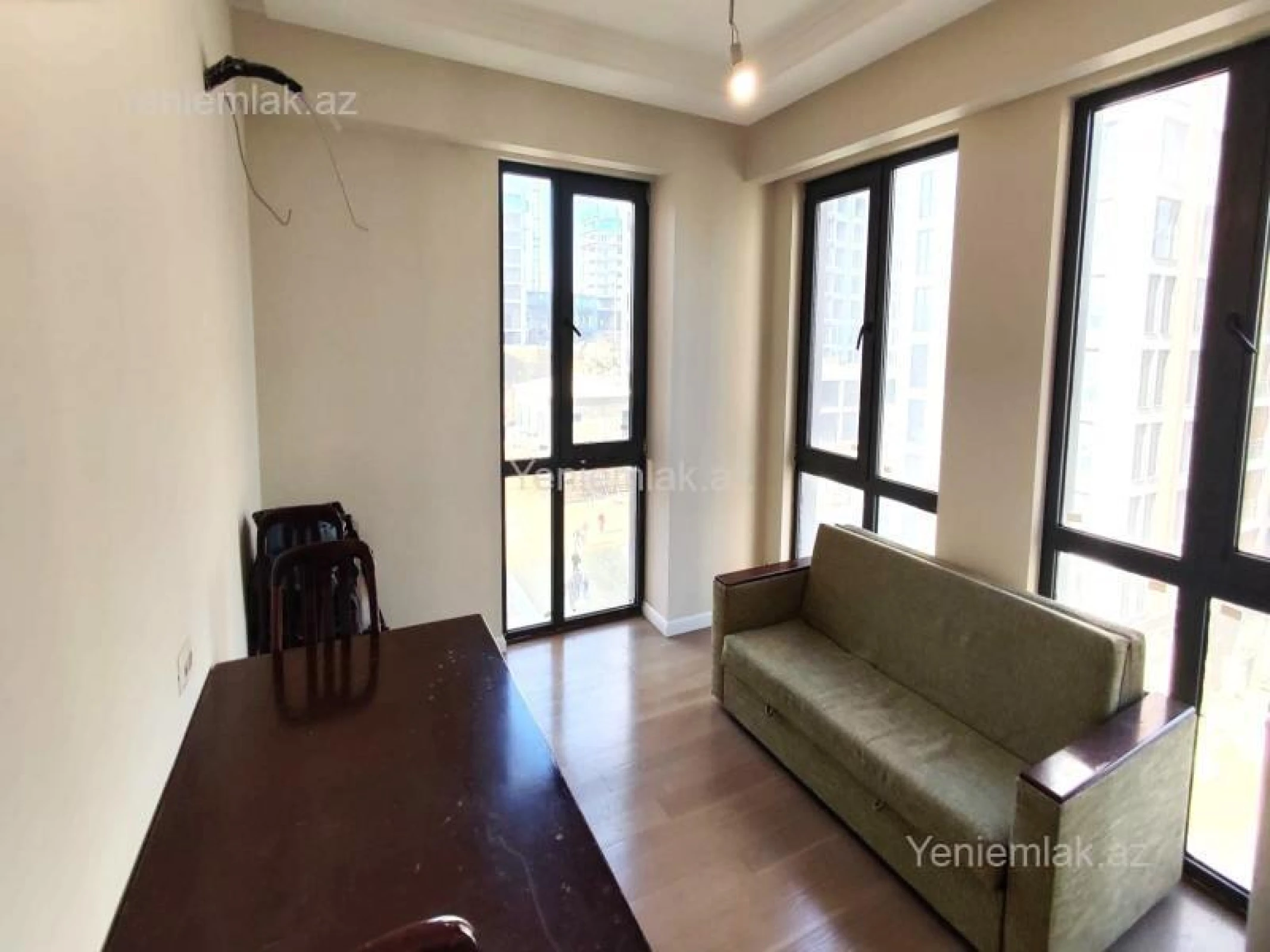 Satılır 2 otaqlı yeni tikili 50 m²