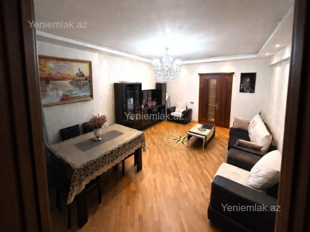 Satılır 3 otaqlı yeni tikili 110 m²